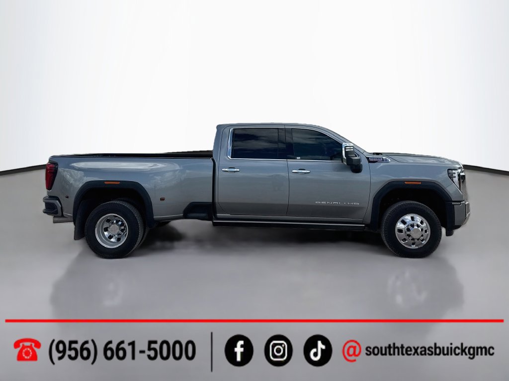 Used 2025 GMC Sierra 3500 Denali w/ Denali Reserve Package AWD/4WD image 9
