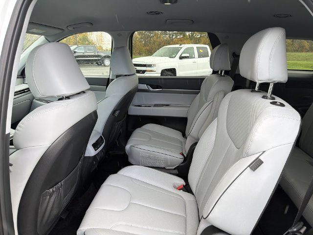 Used 2025 Hyundai Palisade SEL AWD/4WD image 26