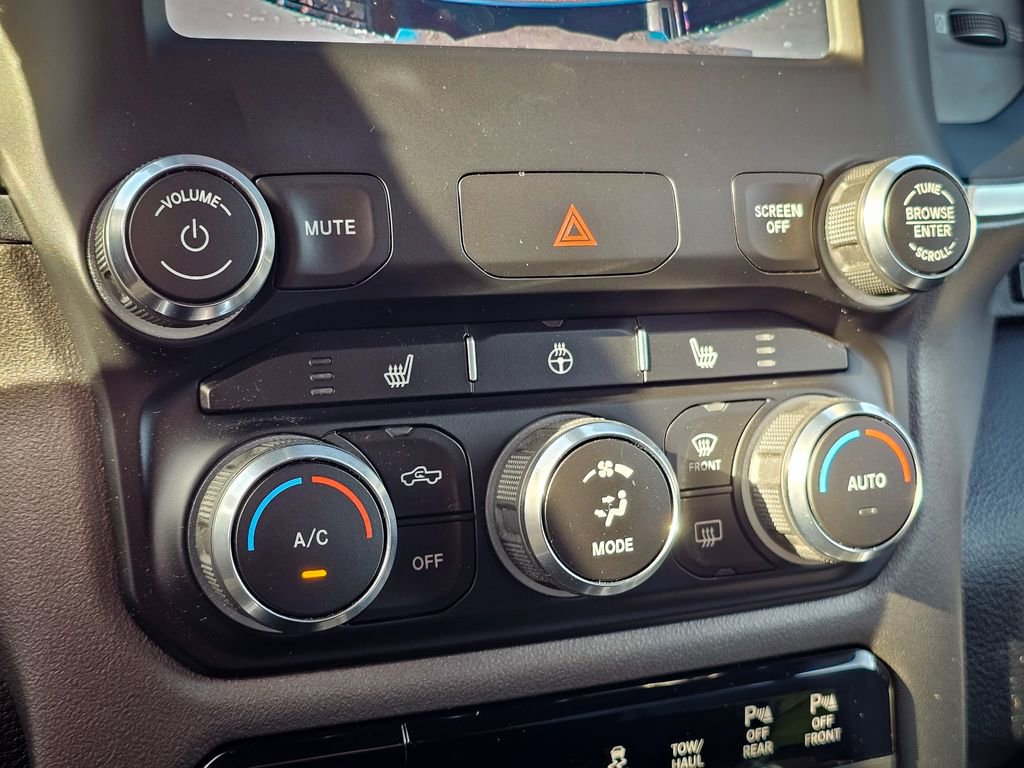 Certified 2022 RAM 1500 Big Horn image 28