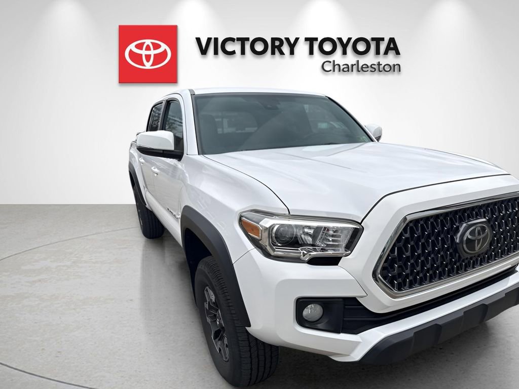 Used 2019 Toyota Tacoma TRD Off-Road image 3
