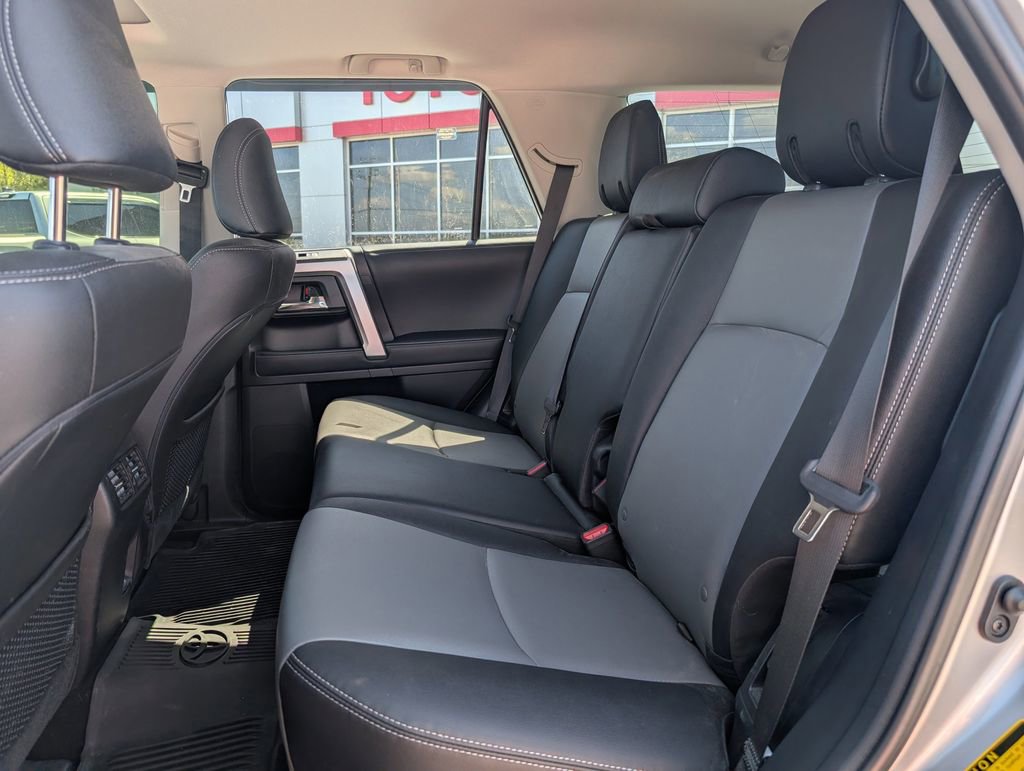 Used 2023 Toyota 4Runner SR5 Premium w/ Moonroof Package image 32