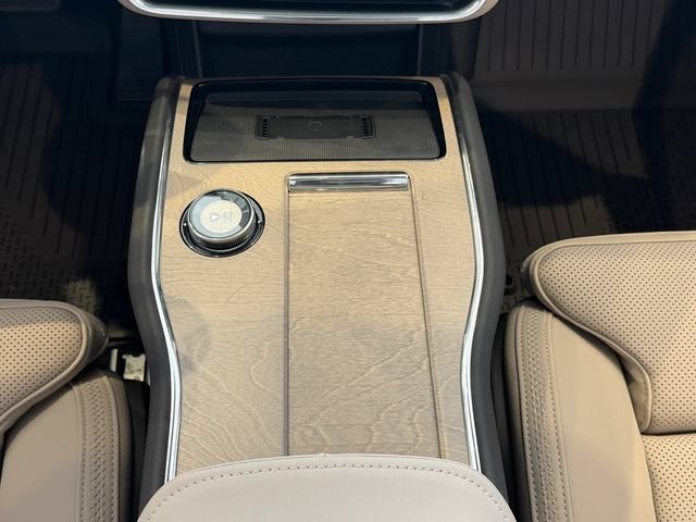 New 2026 Volvo EX90 Plus RWD image 18