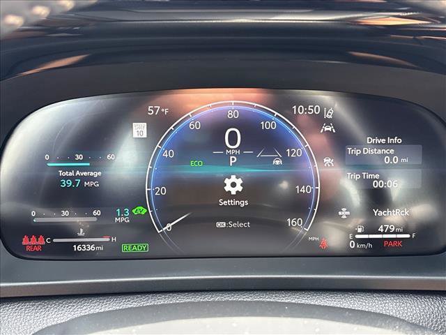 Used 2026 Toyota Crown image 14