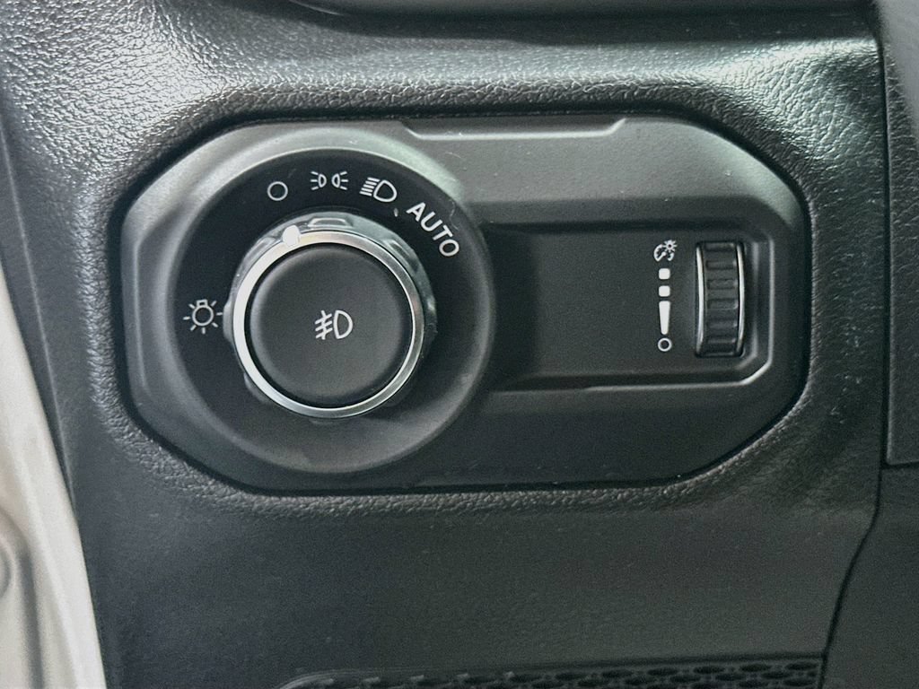 Used 2023 Jeep Wrangler Unlimited Sport AWD/4WD image 10