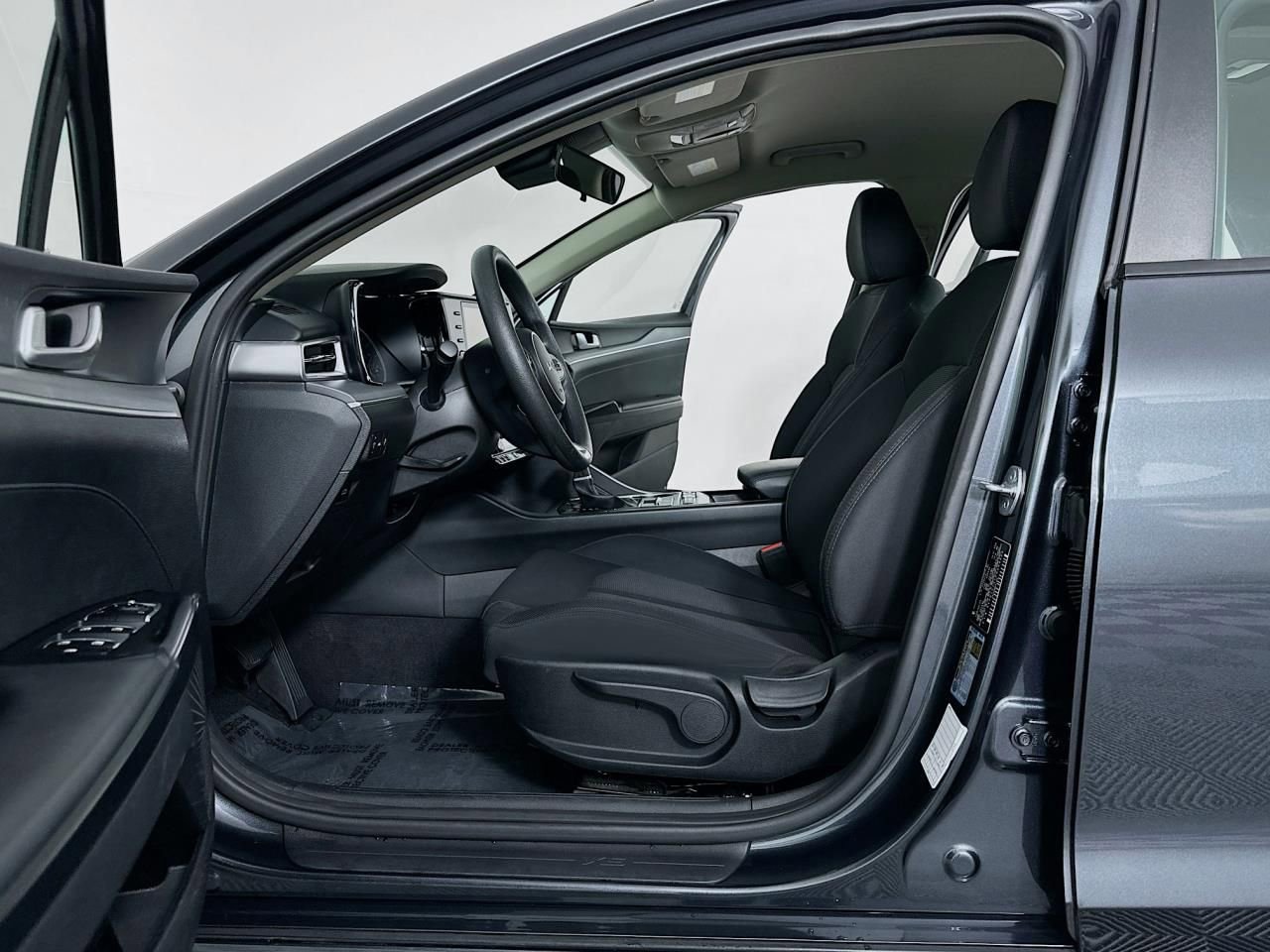 Used 2023 Kia K5 LXS image 25