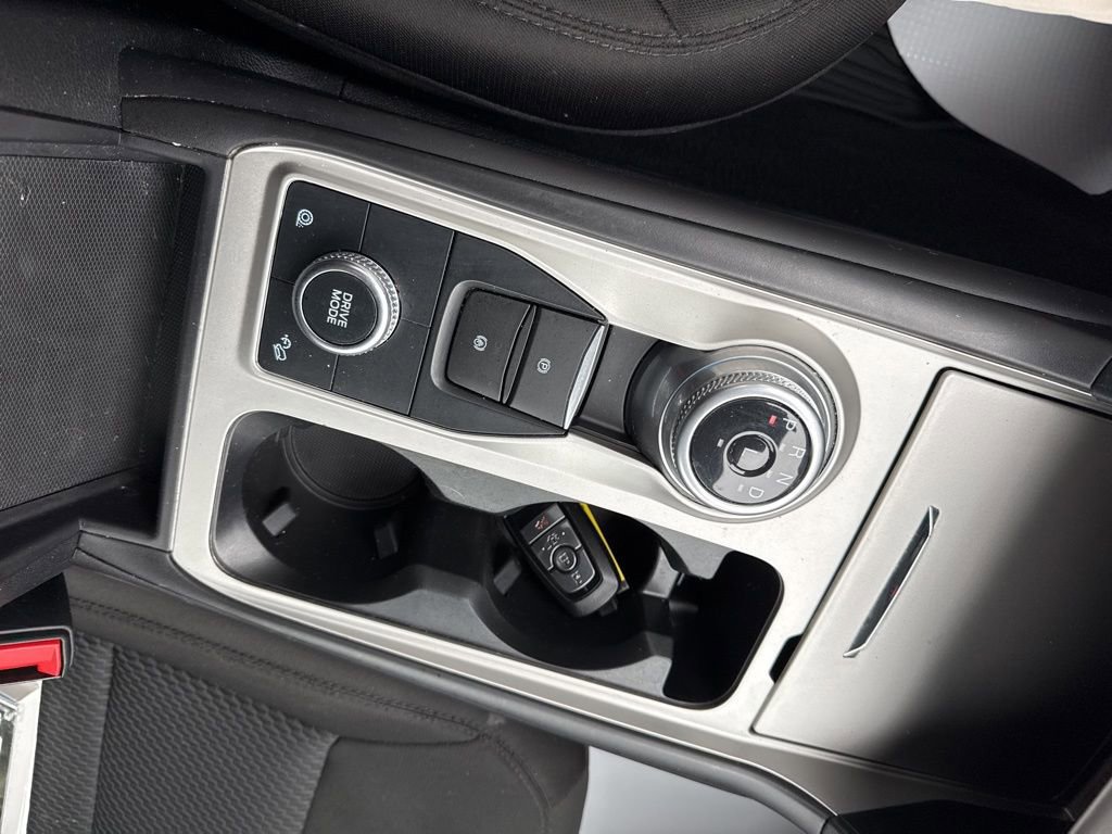 Used 2023 Ford Explorer XLT image 19