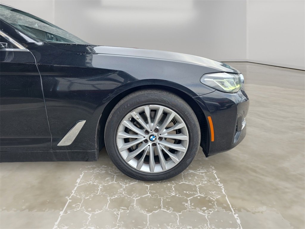 Used 2021 BMW 530i xDrive w/ Convenience Package image 14