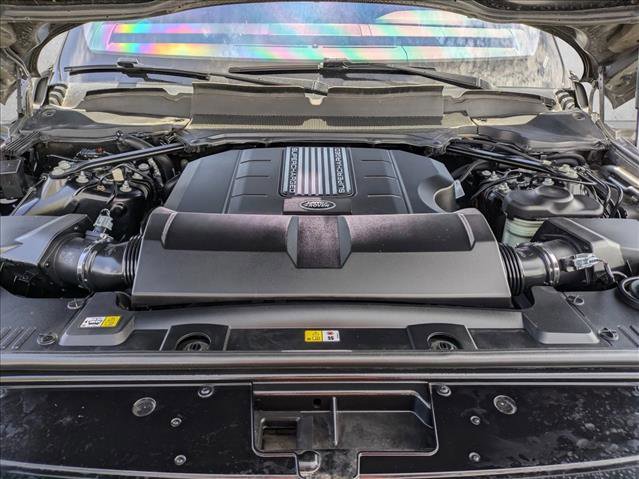 Used 2020 Land Rover Range Rover HSE image 21