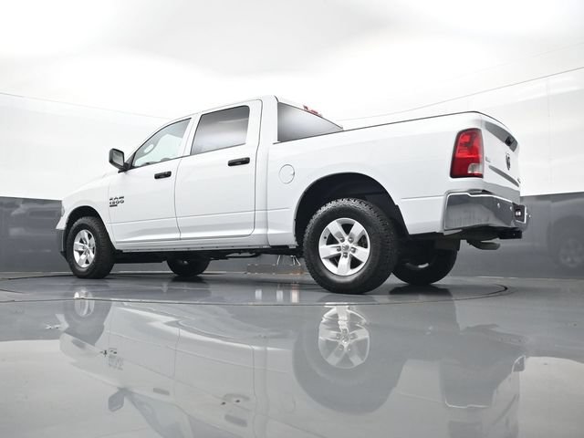 Used 2022 RAM 1500 Classic SLT w/ Electronics Group AWD/4WD image 27
