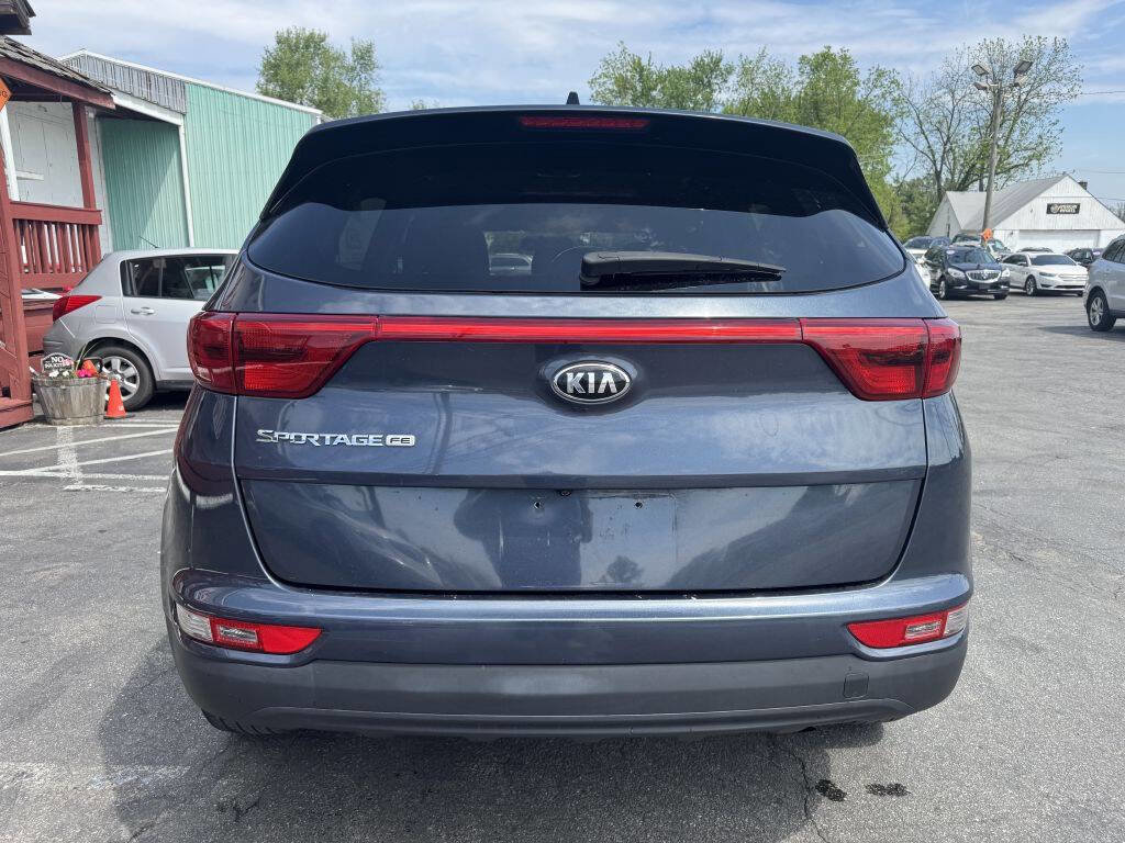 Used 2018 Kia Sportage LX image 4