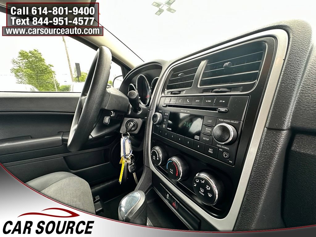 Used 2011 Dodge Caliber Mainstreet FWD image 26