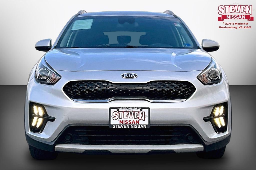 Used 2020 Kia Niro LXS image 2