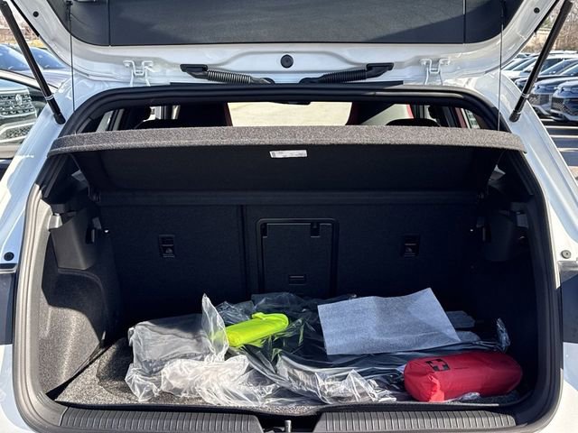 New 2026 Volkswagen GTI SE image 10