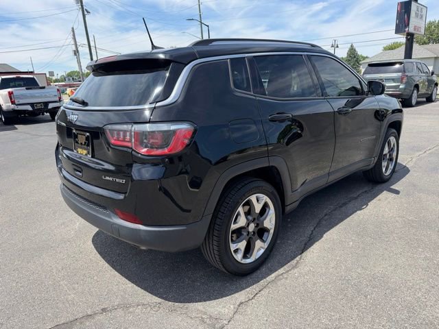 Used 2018 Jeep Compass Limited AWD/4WD image 4