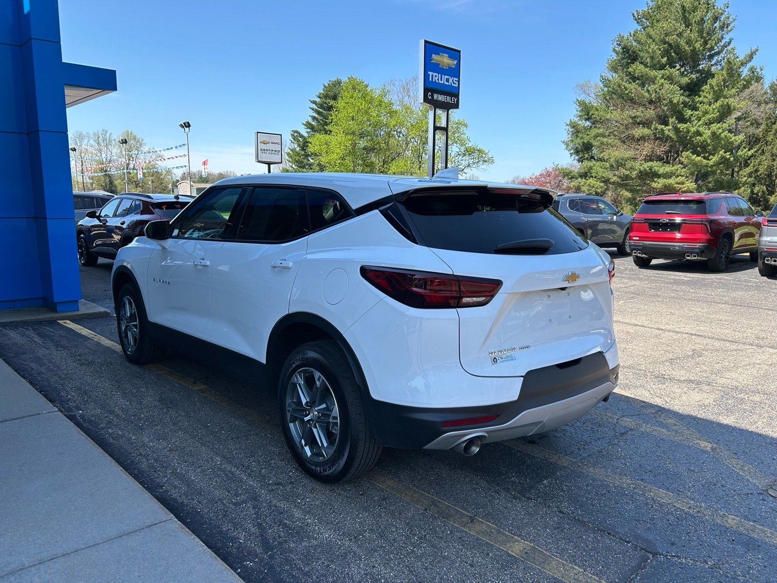 Used 2023 Chevrolet Blazer LT w/ Driver Confidence Package AWD/4WD image 3