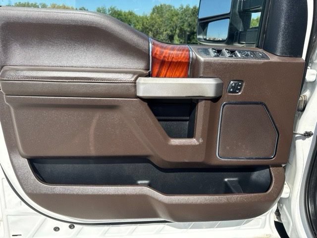 Used 2020 Ford F450 King Ranch w/ King Ranch Ultimate Package AWD/4WD image 25