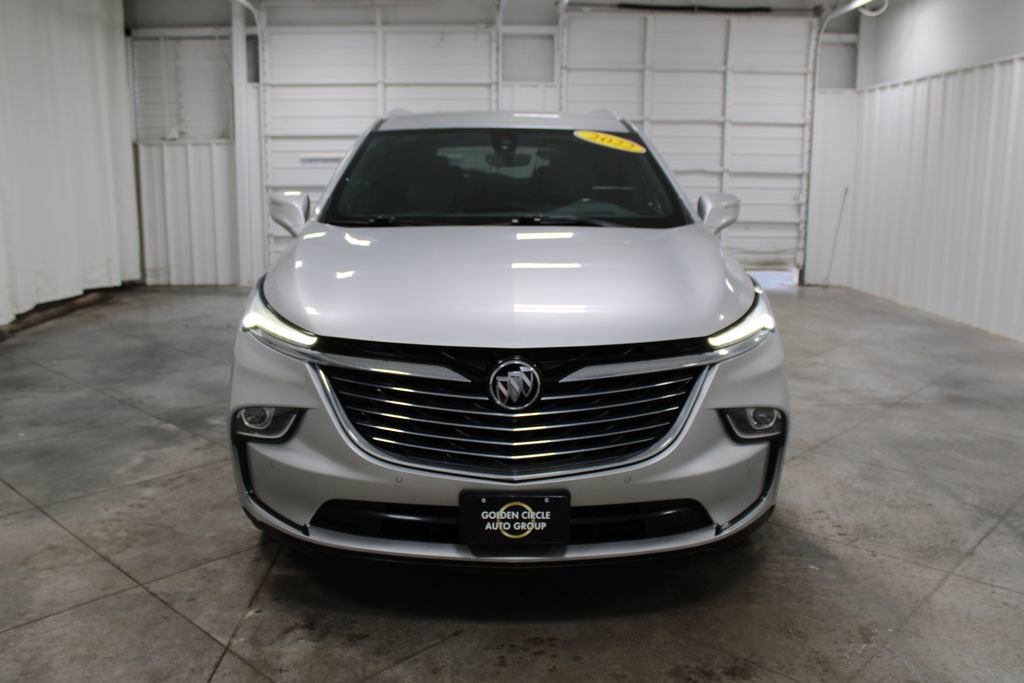 Used 2022 Buick Enclave Premium image 3