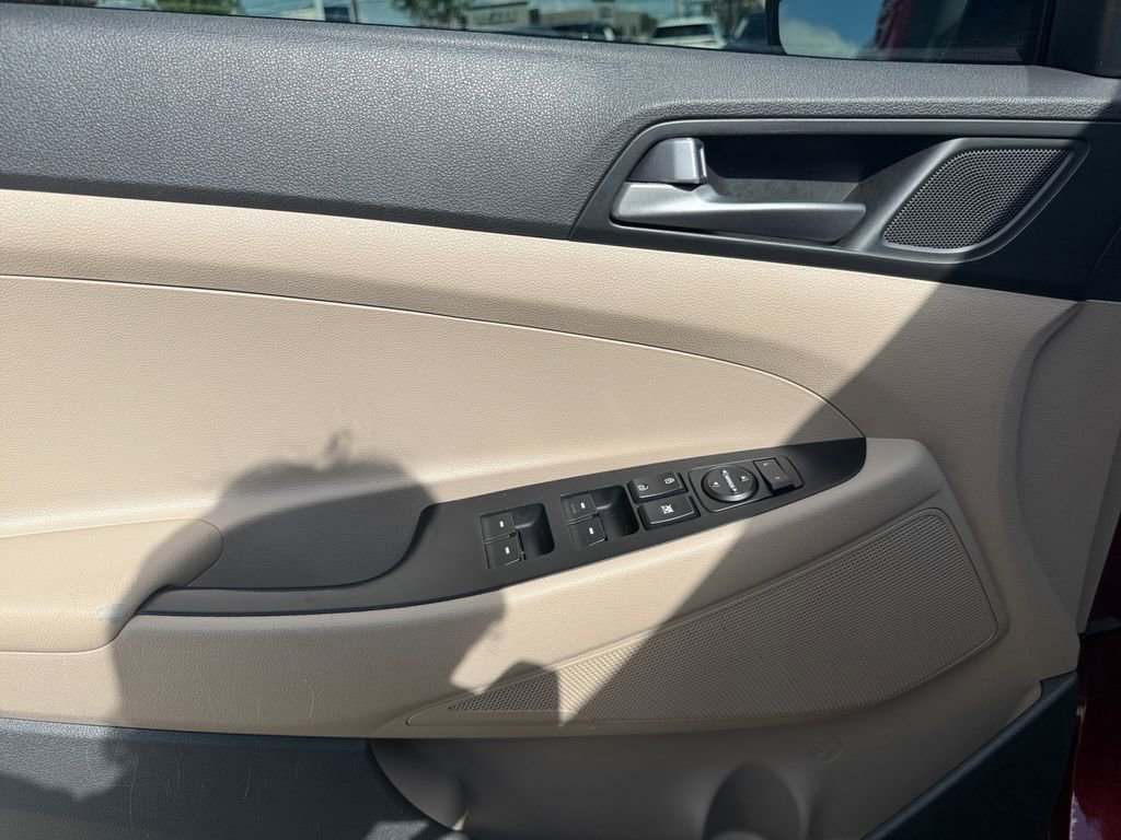 Used 2016 Hyundai Tucson SE FWD image 11