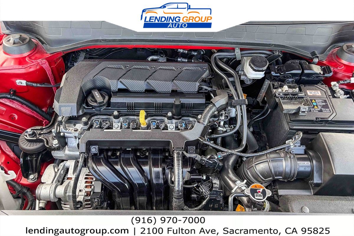 Used 2022 Hyundai Venue SEL FWD image 26