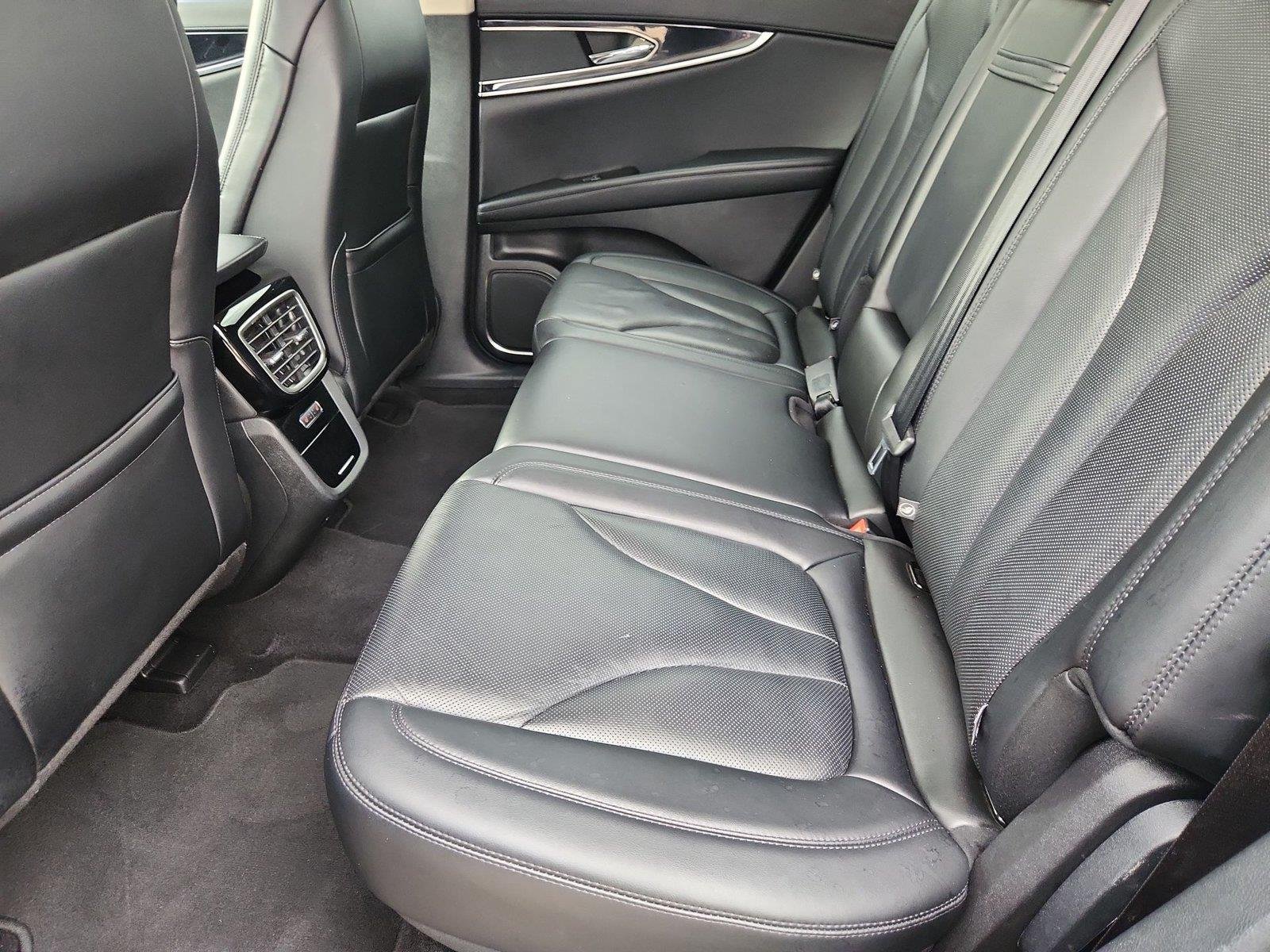 Used 2022 Lincoln Nautilus Reserve FWD image 25