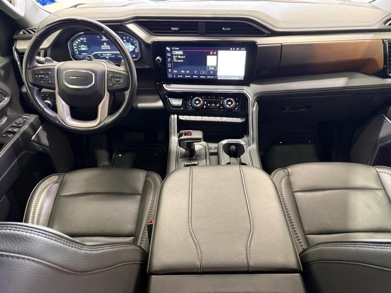 Used 2024 GMC Sierra 1500 Denali image 9