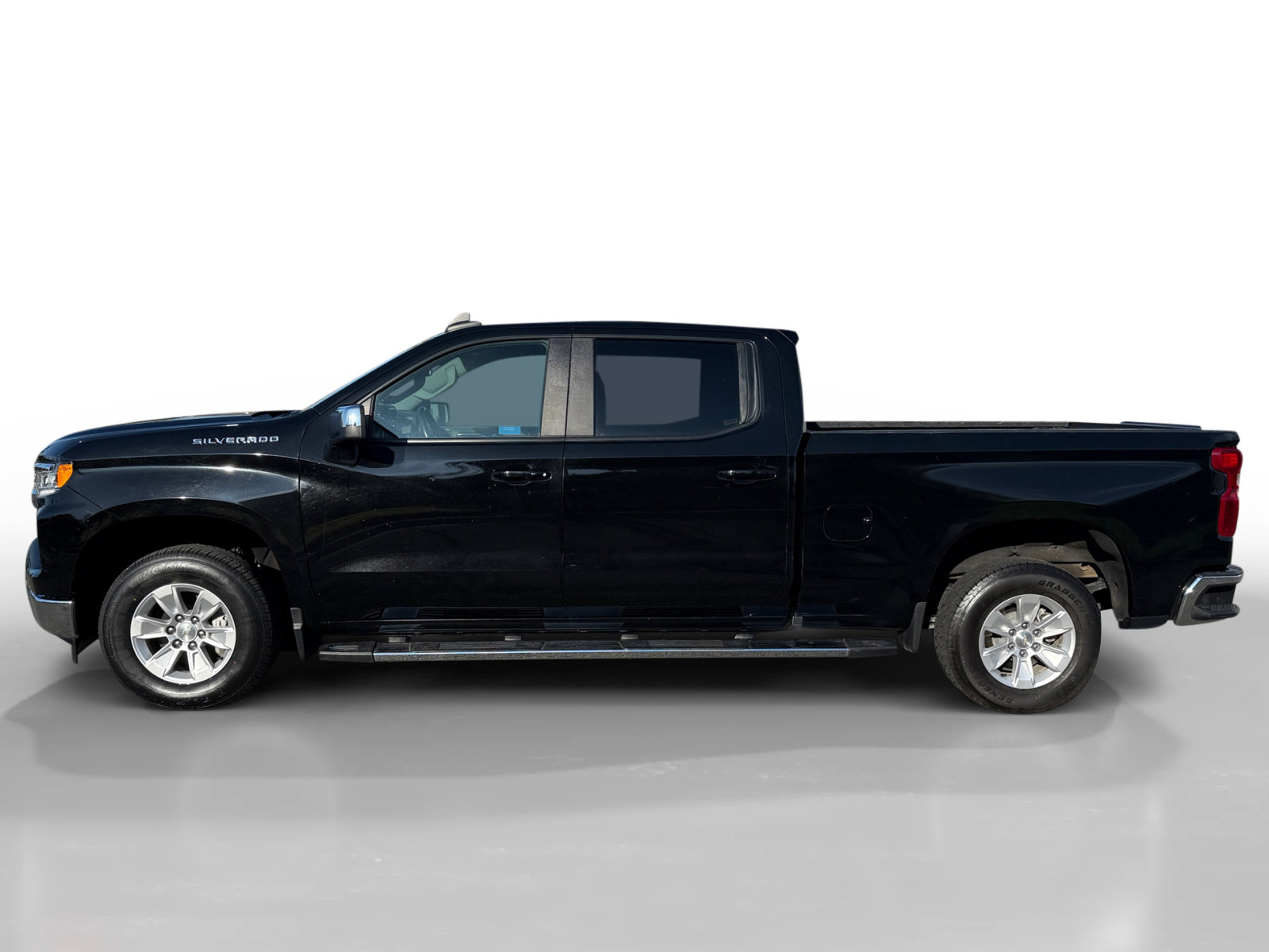 Used 2024 Chevrolet Silverado 1500 LT w/ Protection Package image 2
