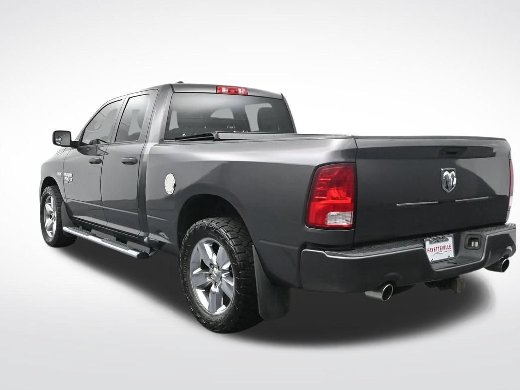 Used 2019 RAM 1500 Express w/ Express Value Package RWD image 9