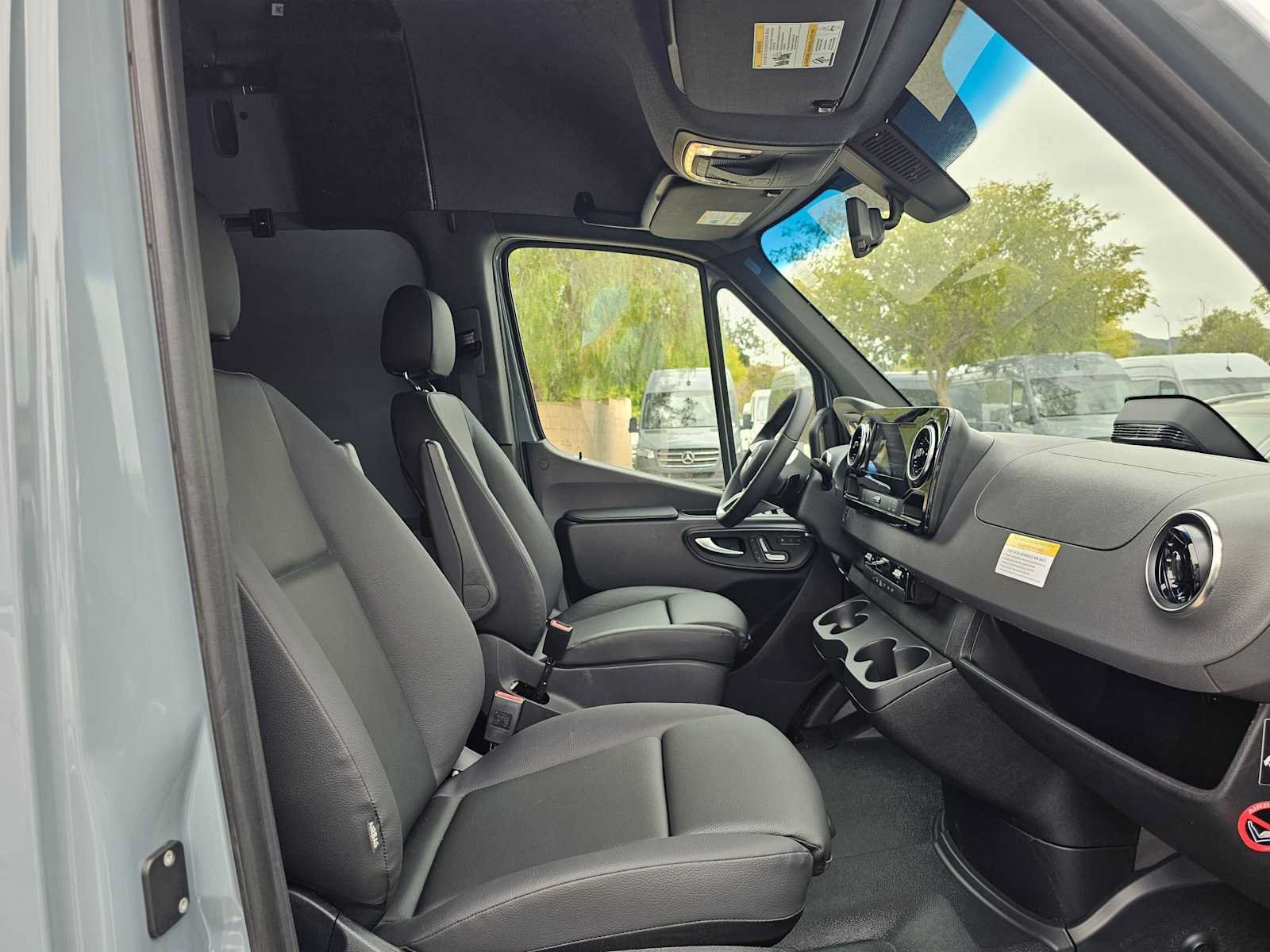 New 2026 Mercedes-Benz Sprinter 2500 image 10