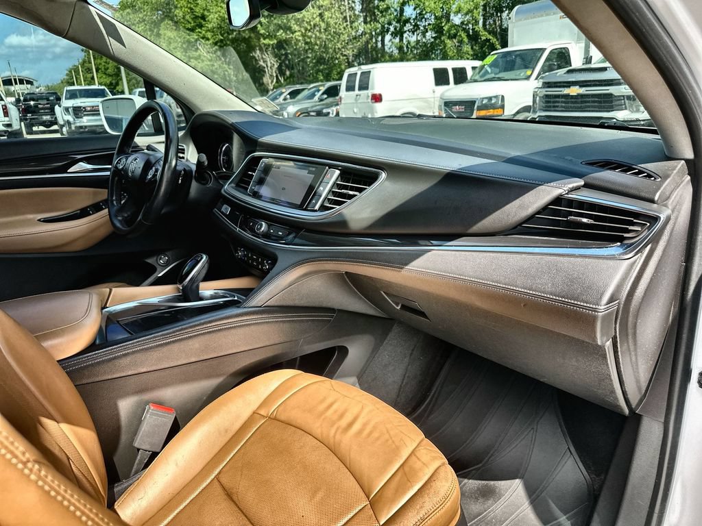 Certified 2018 Buick Enclave Premium w/ Experience Buick Package FWD image 29