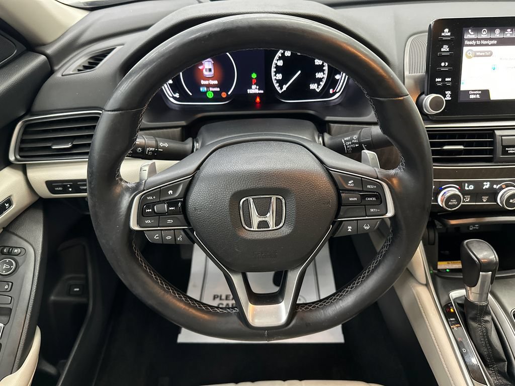 Used 2018 Honda Accord Touring image 25