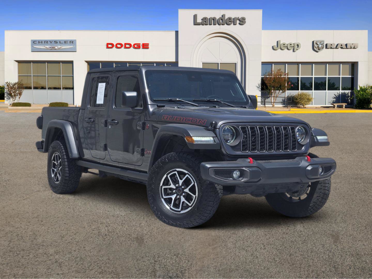 Used 2024 Jeep Gladiator Rubicon w/ Convenience Group AWD/4WD image 1