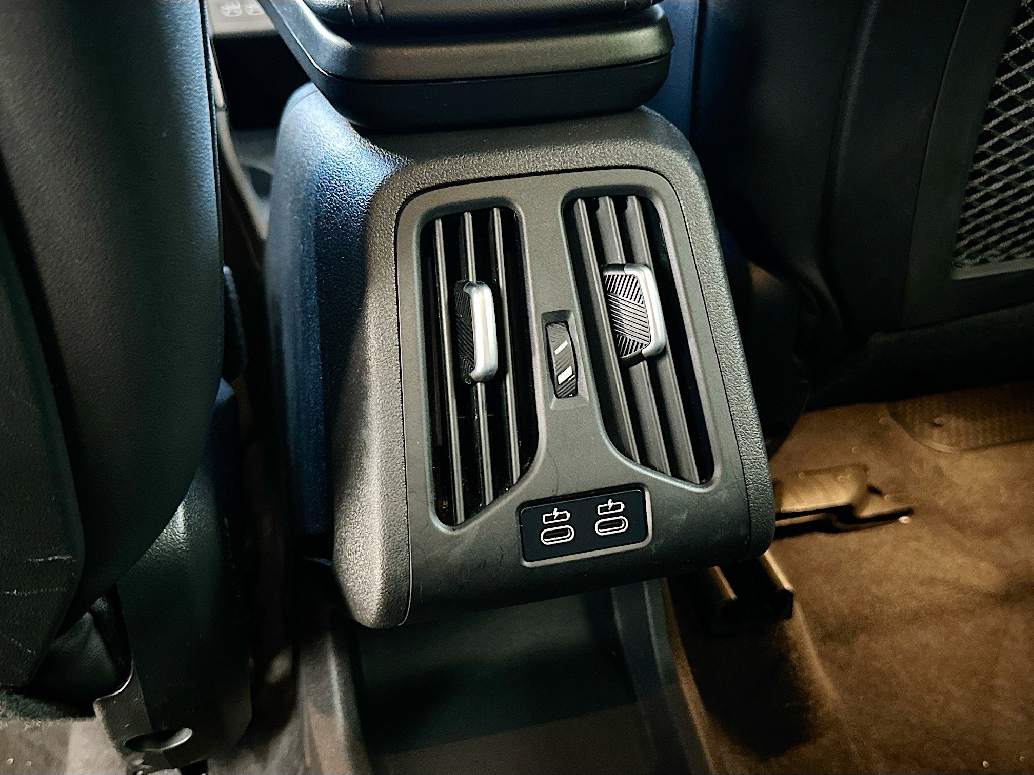 Used 2024 BMW X2 M35i image 25