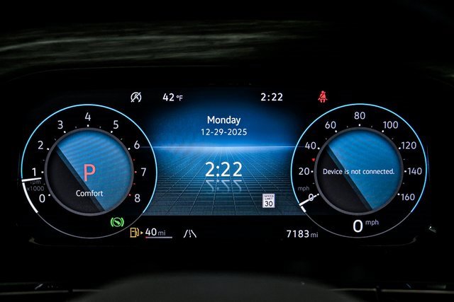 Certified 2025 Volkswagen Atlas SEL Premium R-Line image 11