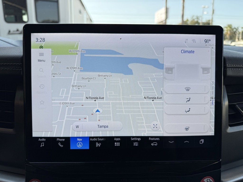 Used 2024 Ford Expedition Max XLT image 21