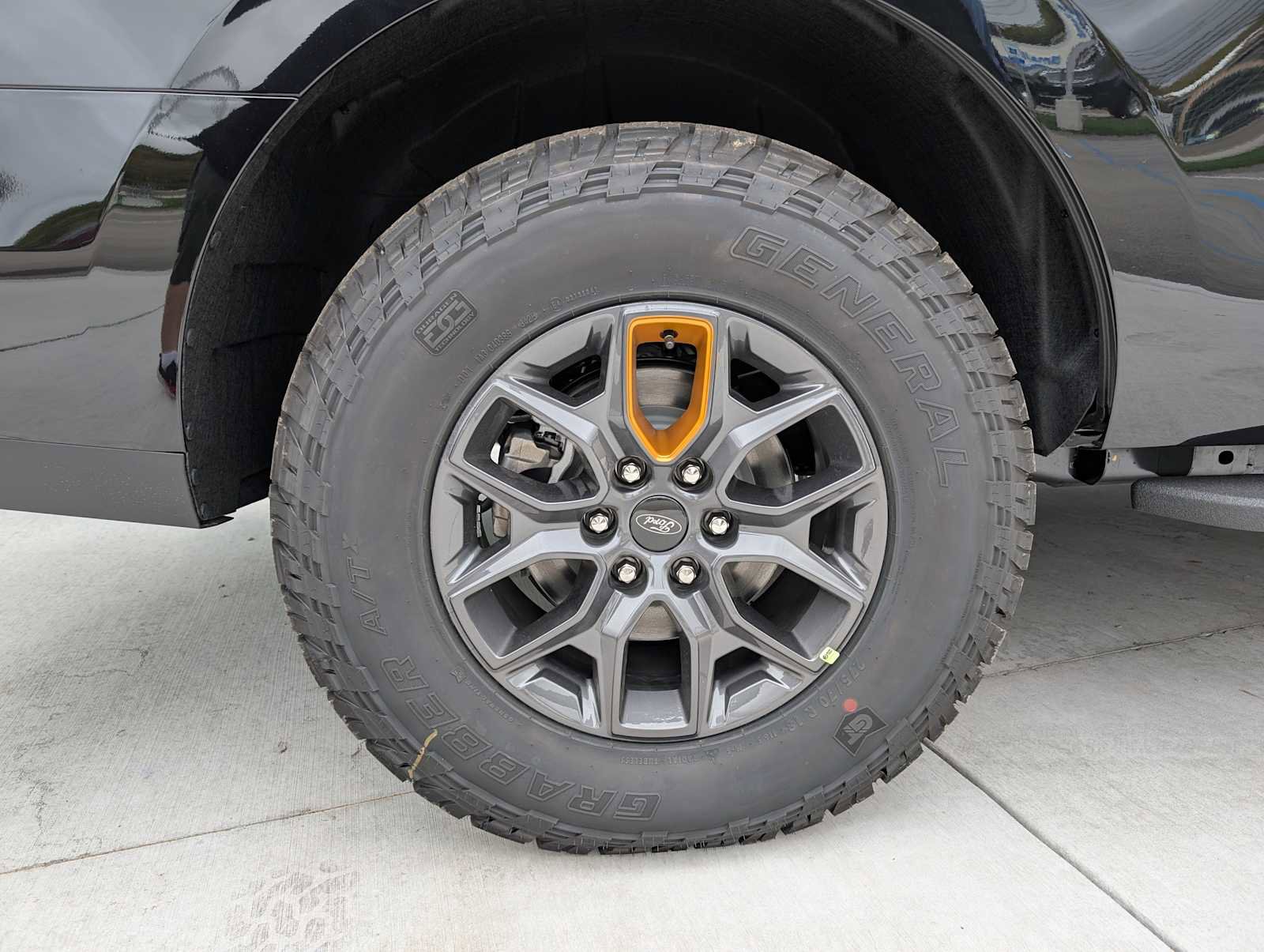 New 2025 Ford Expedition Tremor image 3