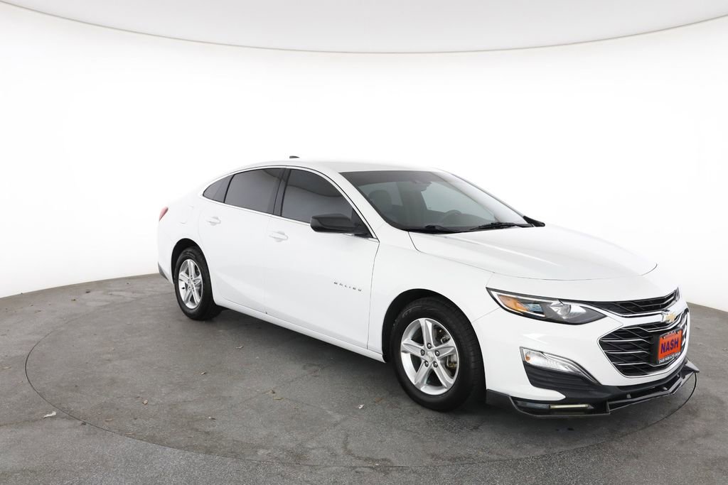 Used 2023 Chevrolet Malibu LS FWD image 2