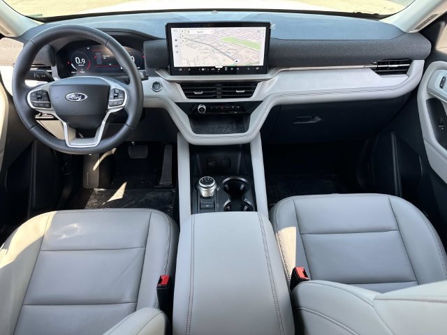 New 2026 Ford Explorer Active w/ Active Comfort Package RWD image 18