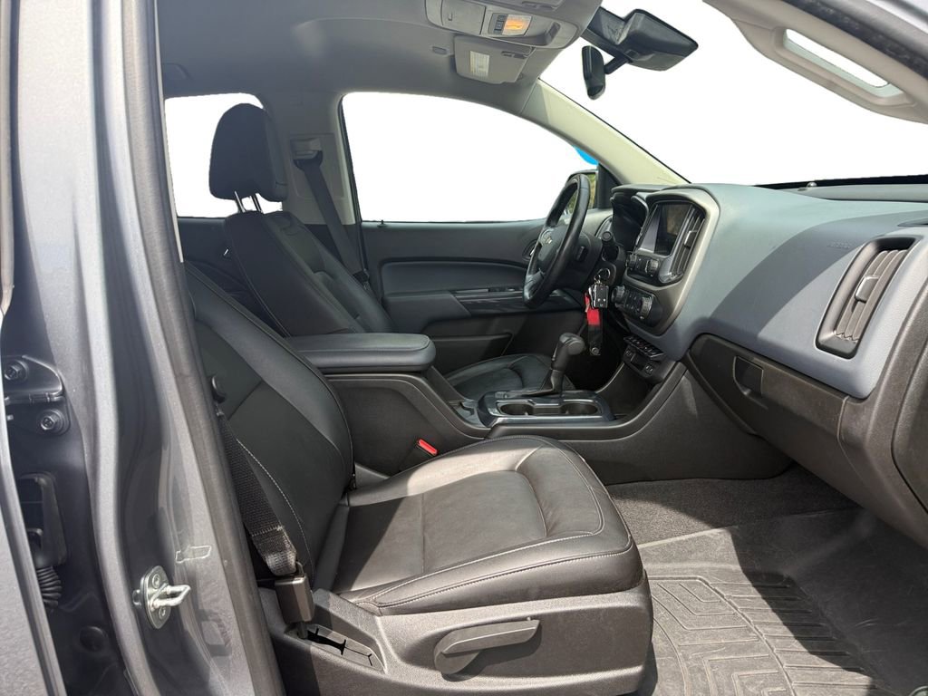 Used 2021 Chevrolet Colorado Z71 w/ LPO, Tonneau and Step Package image 15