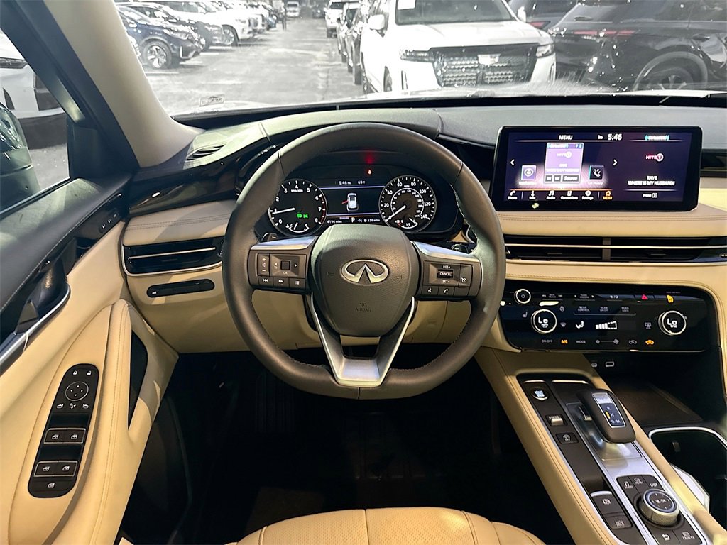 Used 2025 INFINITI QX60 Pure image 23