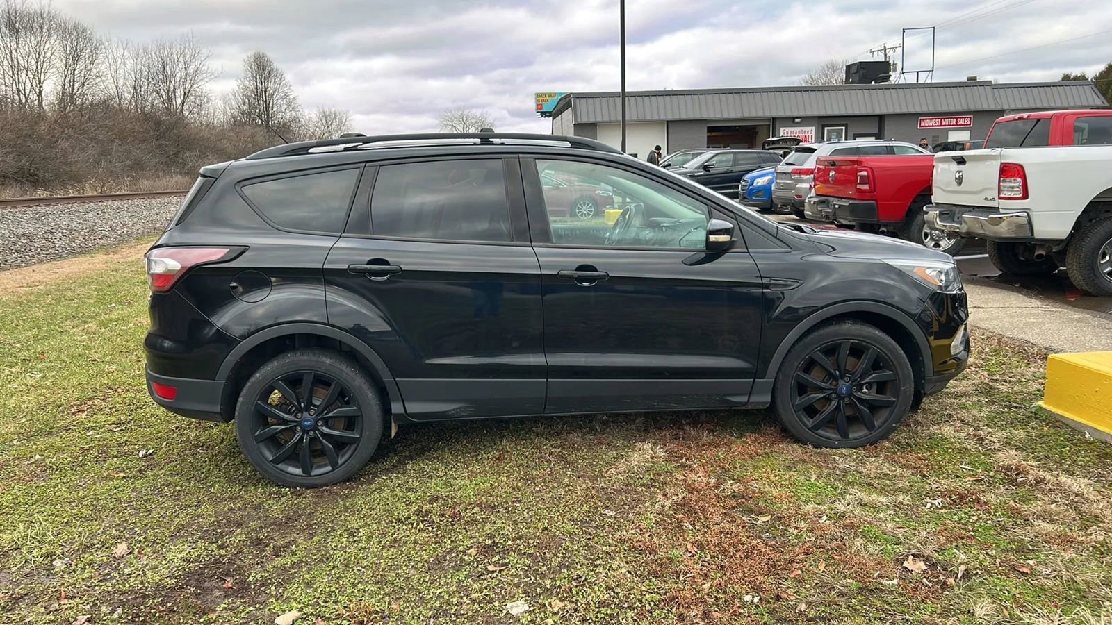 Used 2017 Ford Escape Titanium w/ Canadian Touring Package image 8