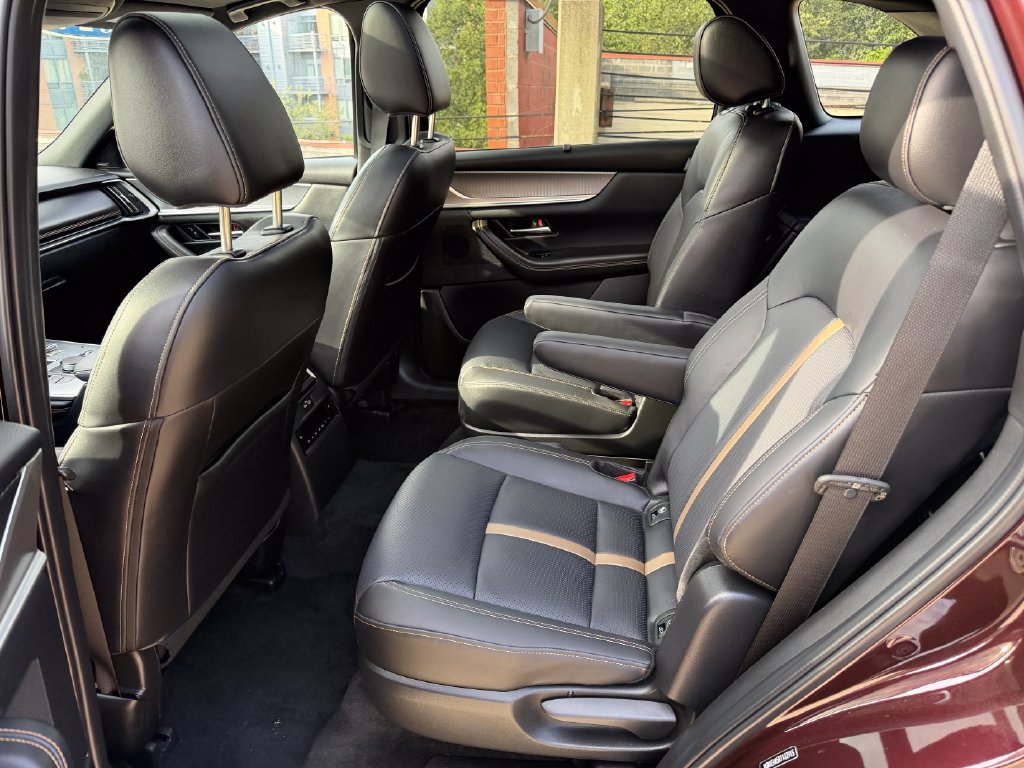 Used 2024 MAZDA CX-90 Plug-In Hybrid w/ Premium Plus AWD/4WD image 23