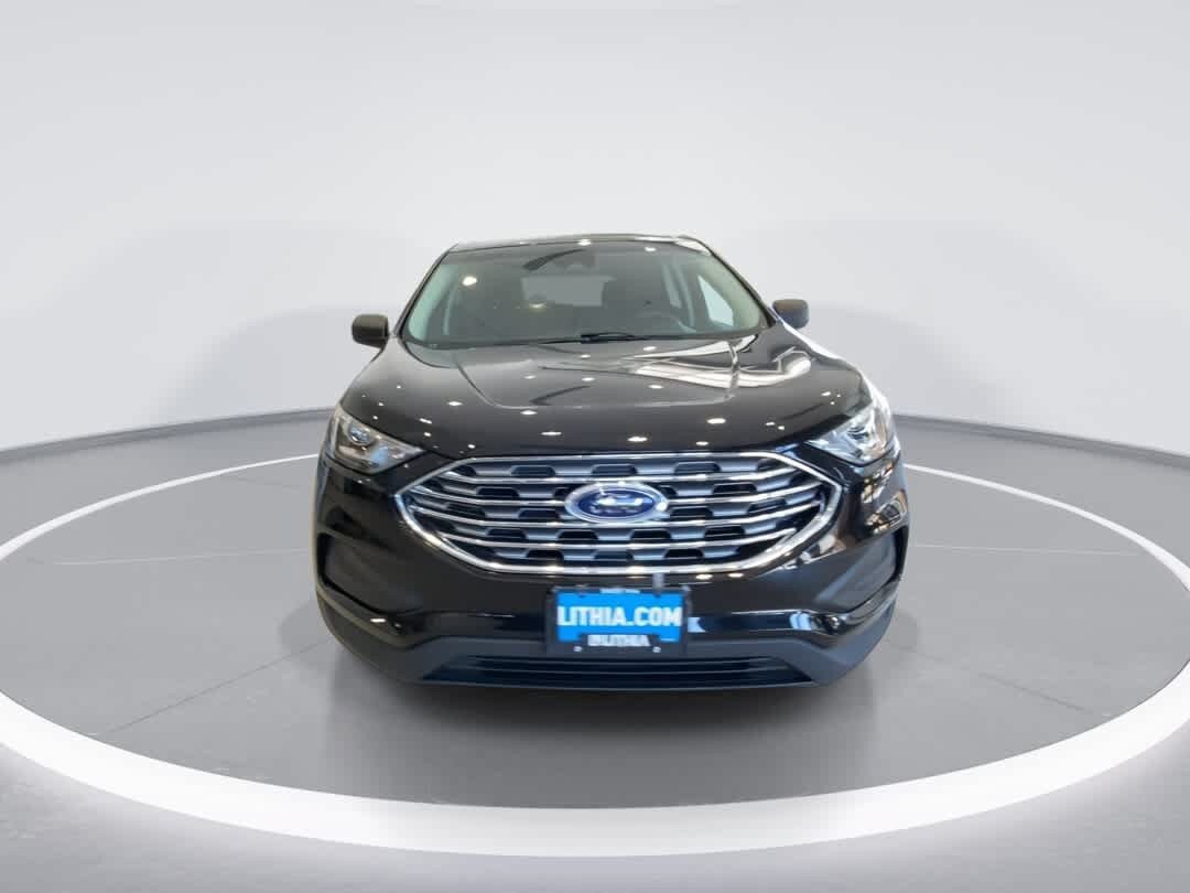 Used 2020 Ford Edge SE AWD/4WD image 3