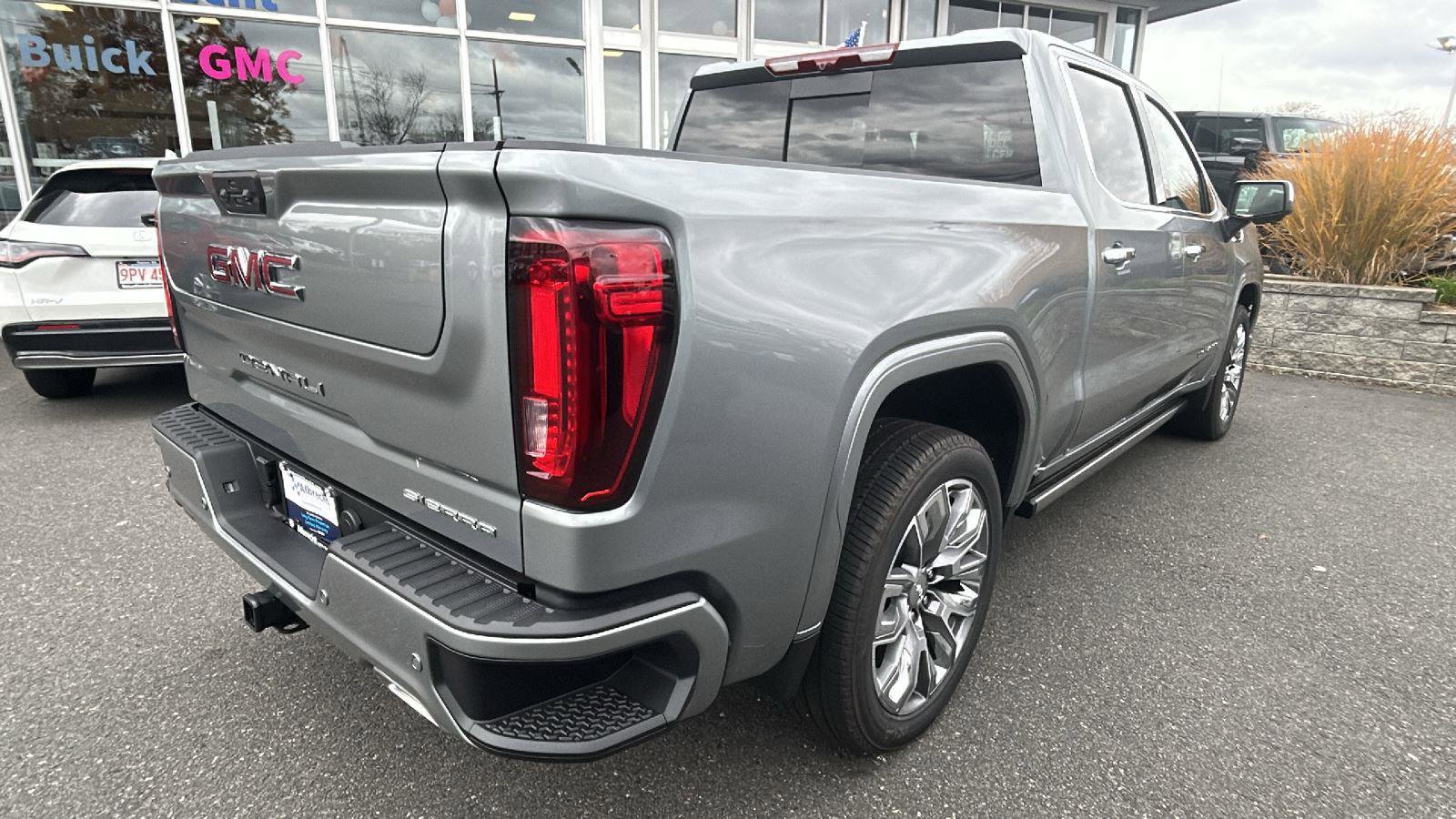 New 2026 GMC Sierra 1500 Denali w/ Denali Reserve Package image 9