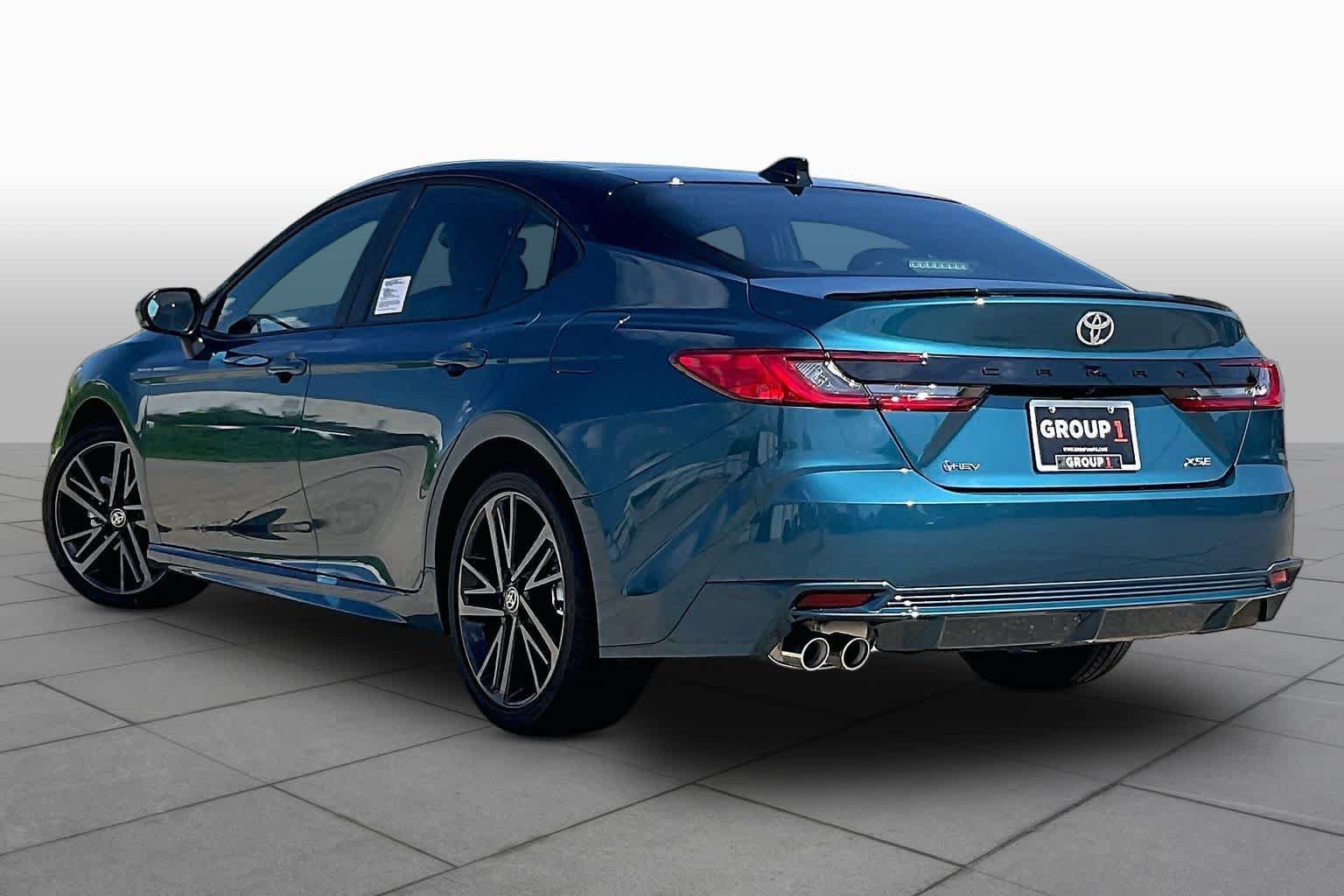 New 2026 Toyota Camry XSE FWD image 11