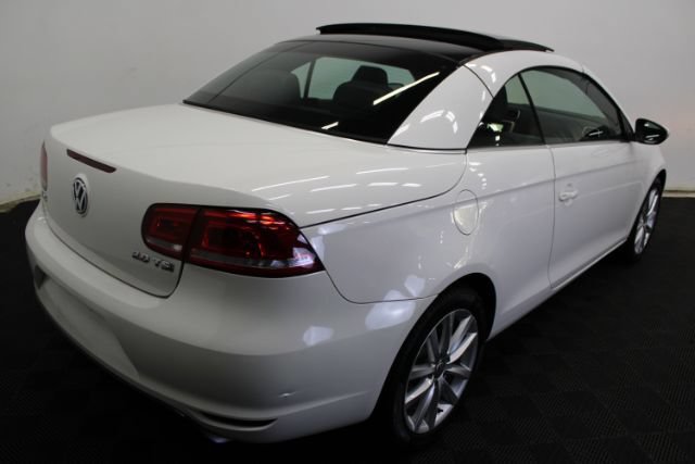 Used 2014 Volkswagen Eos Komfort FWD image 20