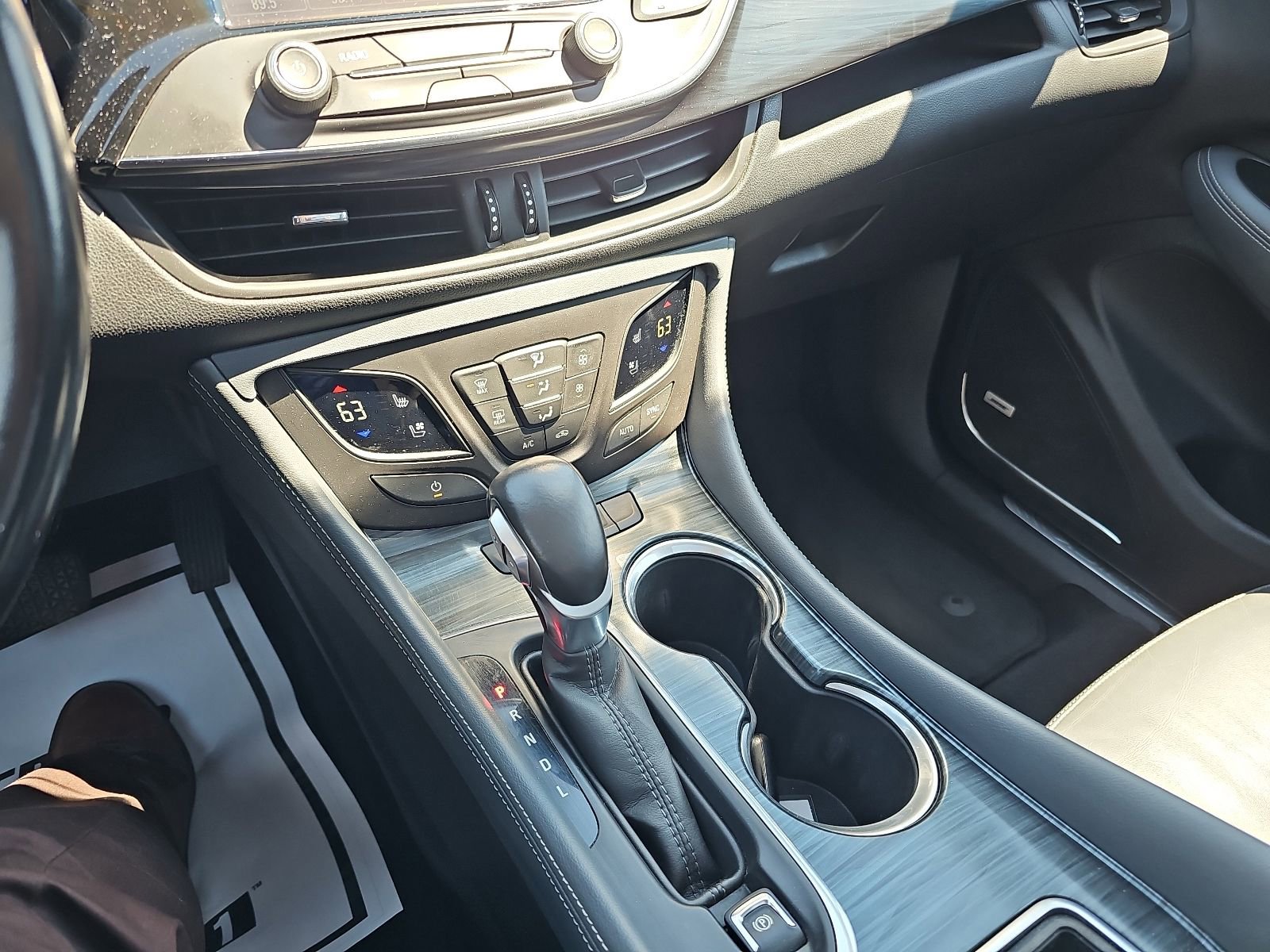 Used 2019 Buick Envision Premium w/ Driver Confidence Package AWD/4WD image 18
