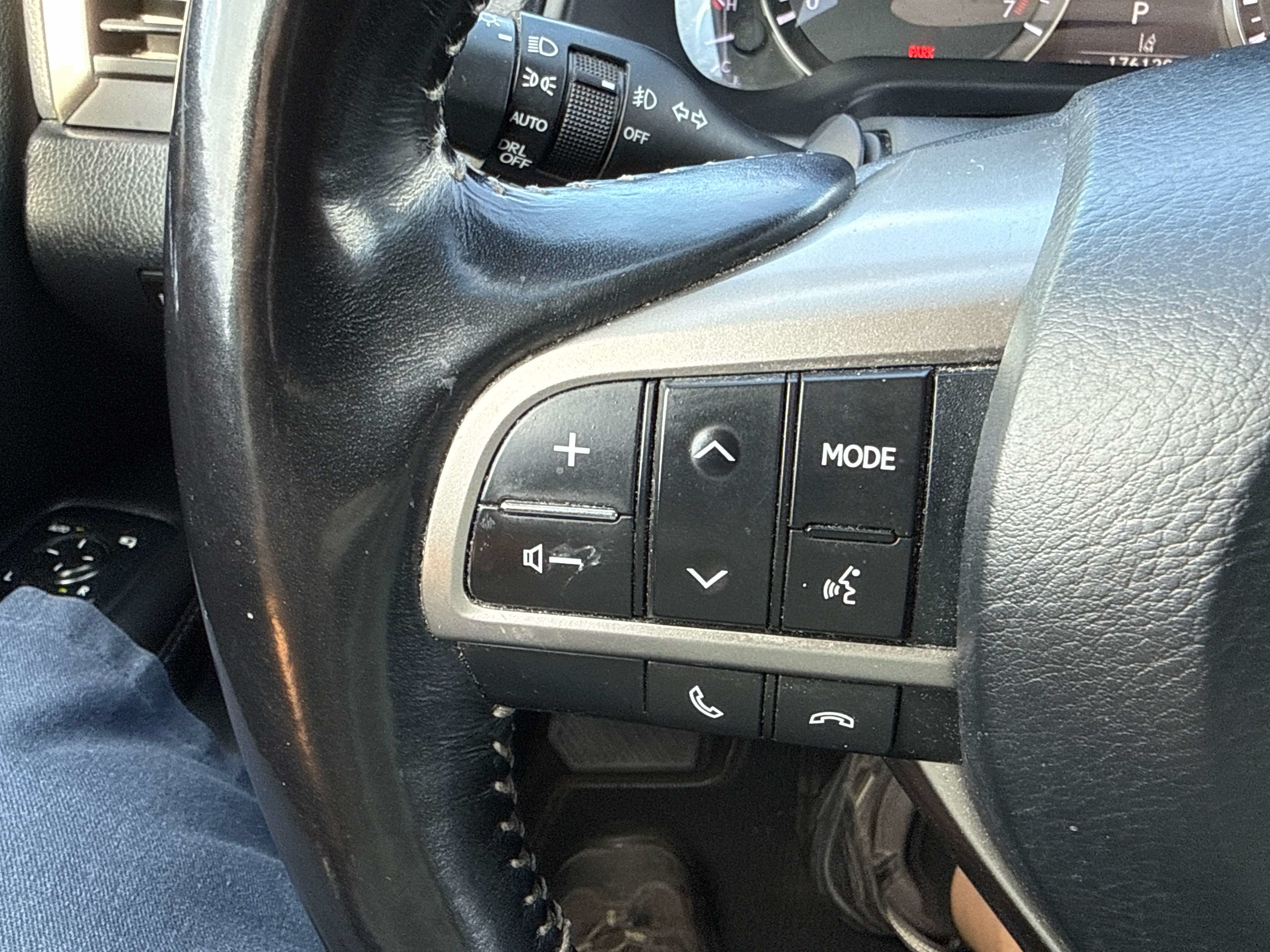 Used 2018 Lexus RX 350L AWD image 25