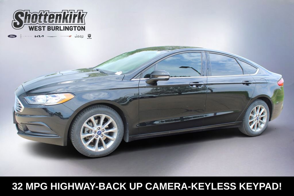 Used 2017 Ford Fusion SE