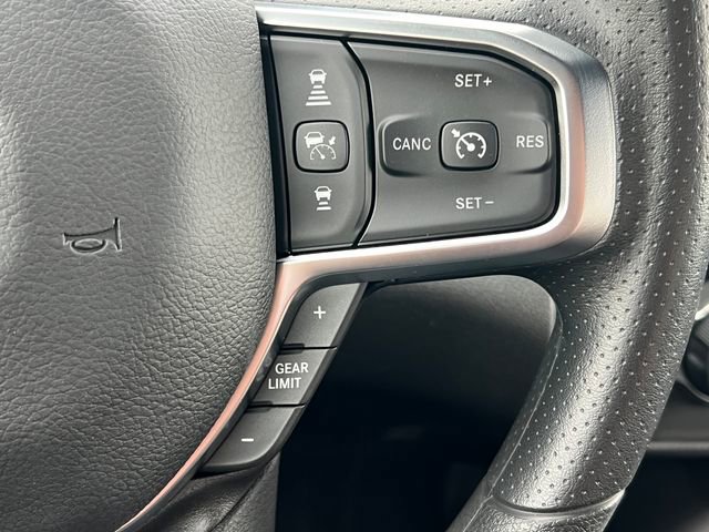 New 2026 RAM 1500 Express AWD/4WD image 21