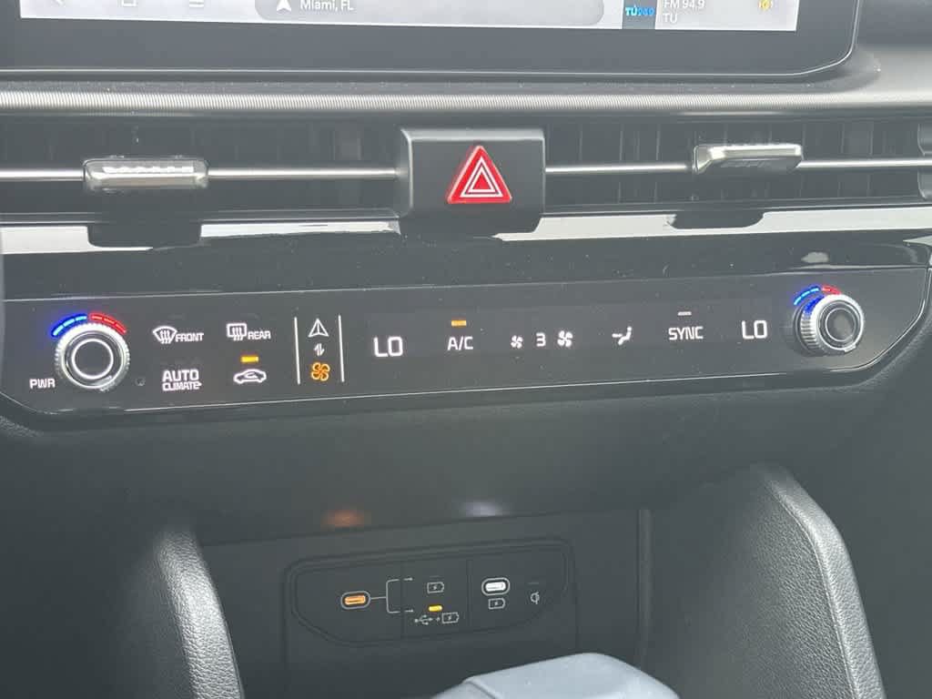 Certified 2026 Kia Sportage SX FWD image 20